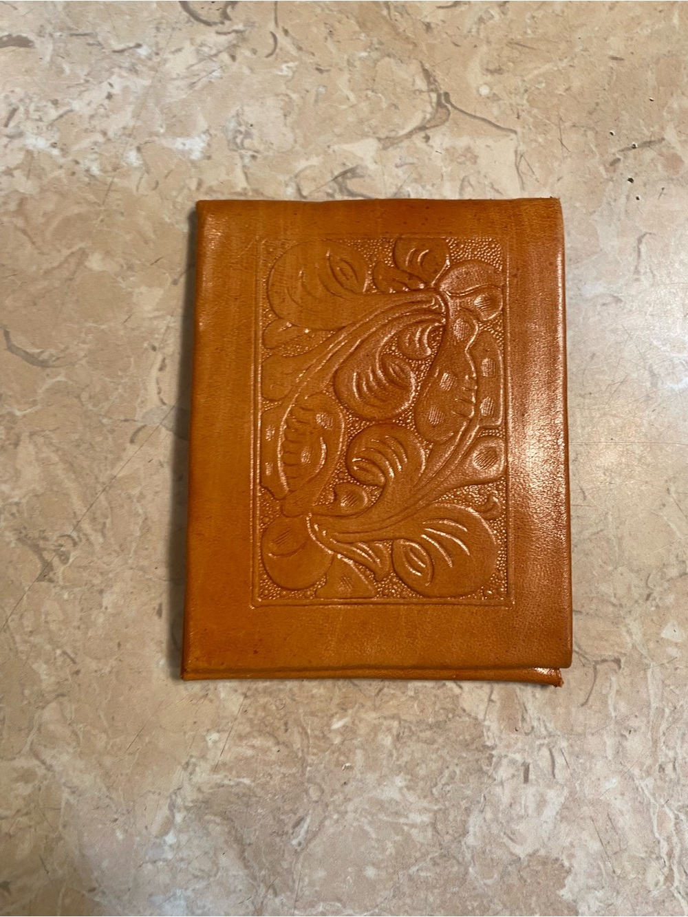 Source Unknown Orange-Brown Embossed Leather Men's Wallet